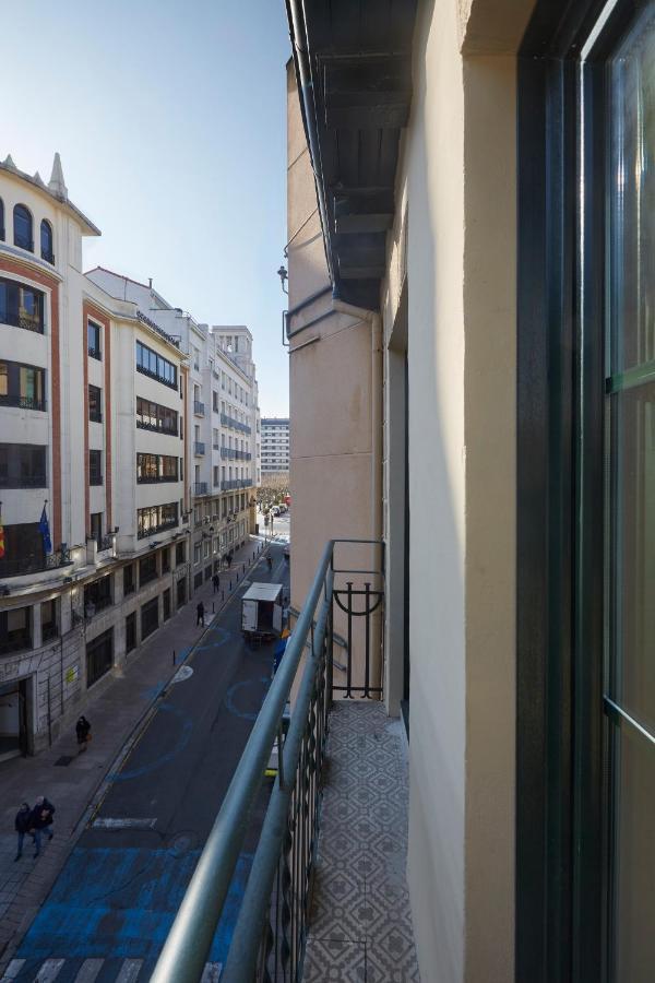 Apartamentos Marques De Abastos Logroño Exterior foto